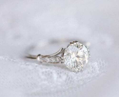 Reasons To Choose Custom Platinum Engagement Rings