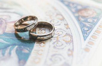 Choosing the Right Wedding Ring Material for You the Right Wedding Ring Material