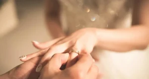 The Ultimate Guide to Choosing a Personalized Engagement Ring in 2026 personalized engagement rings oval lab-grown diamond platinum band 2026